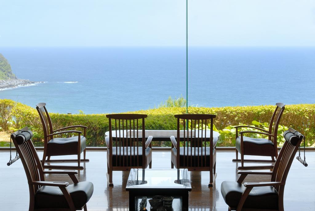 Izu Retreat By Onko Chishin Hotel Higashiizu Exterior photo